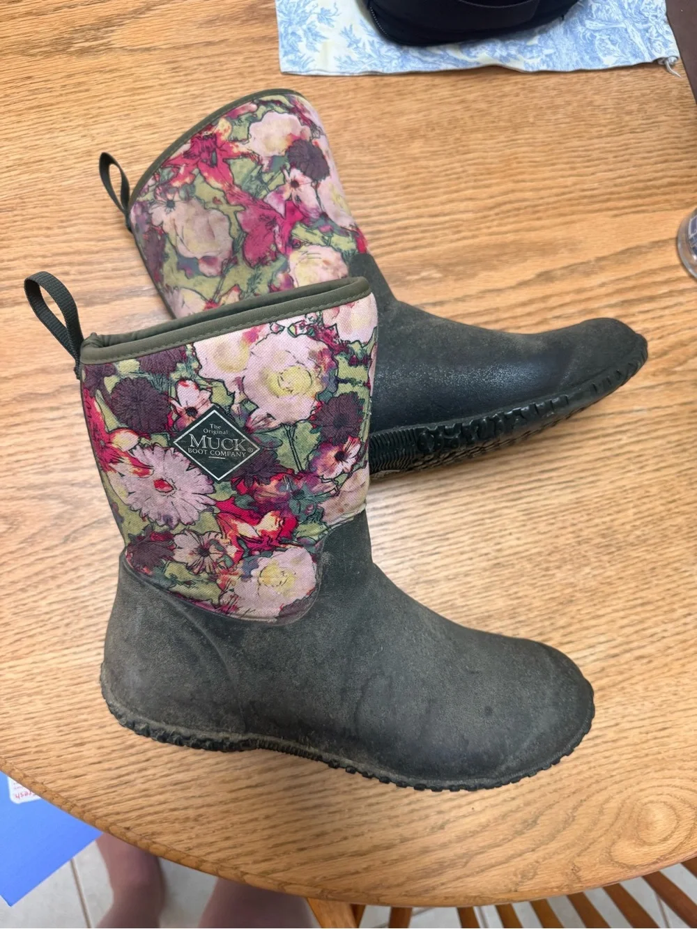 Women's Floral Winter Rain Boots - Olive